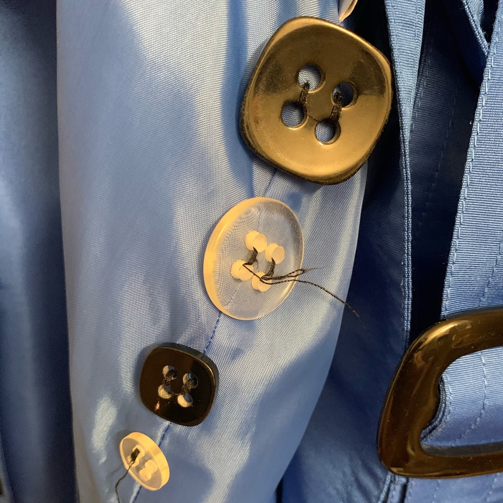 Trench Coat - Picture 7 of 8